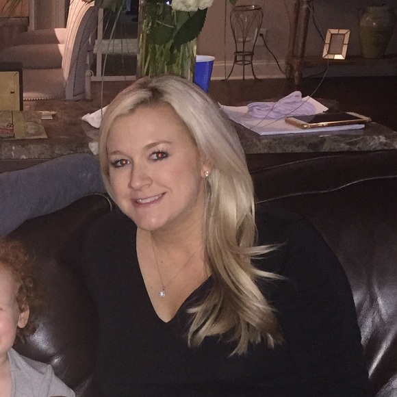 Meet your Posher, Madelyn - Picture 1 of 1